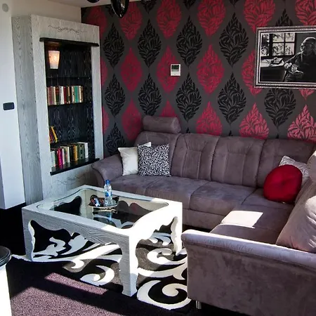 Hill Wellness & Jagodina