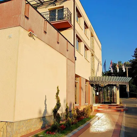 Hill Wellness & Jagodina